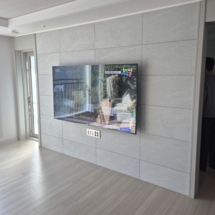 광명시 벽걸이TV 설치 현장