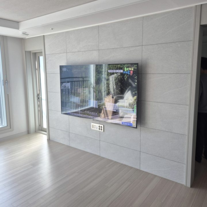 중구 벽걸이TV 설치 현장